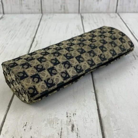 LIZ CLAIBORNE Designer Monogram Eye / Sun Glass Case - EVC - Picture 1 of 11